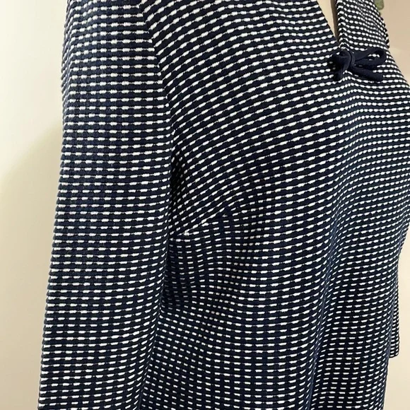 Talbots Petites Navy and White Bow Accent 3/4 Sleeve Top MP - Picture 8 of 16